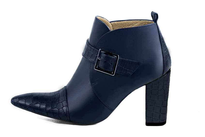 Navy blue women's ankle boots with buckles at the front. Tapered toe. High block heels. Profile view - Florence KOOIJMAN
